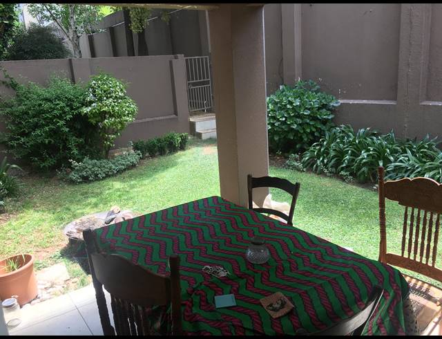2 BEDROOM APARTMENT TO LET IN MELROSE NORTH